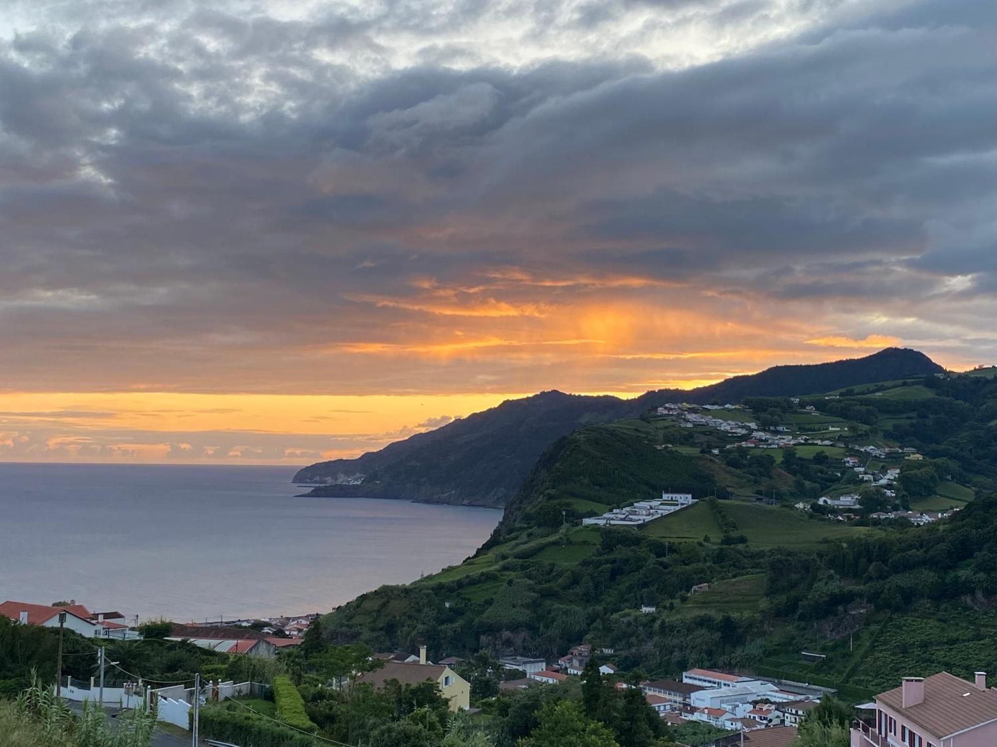 Vista Do Topo Povoacao  Ngoại thất bức ảnh